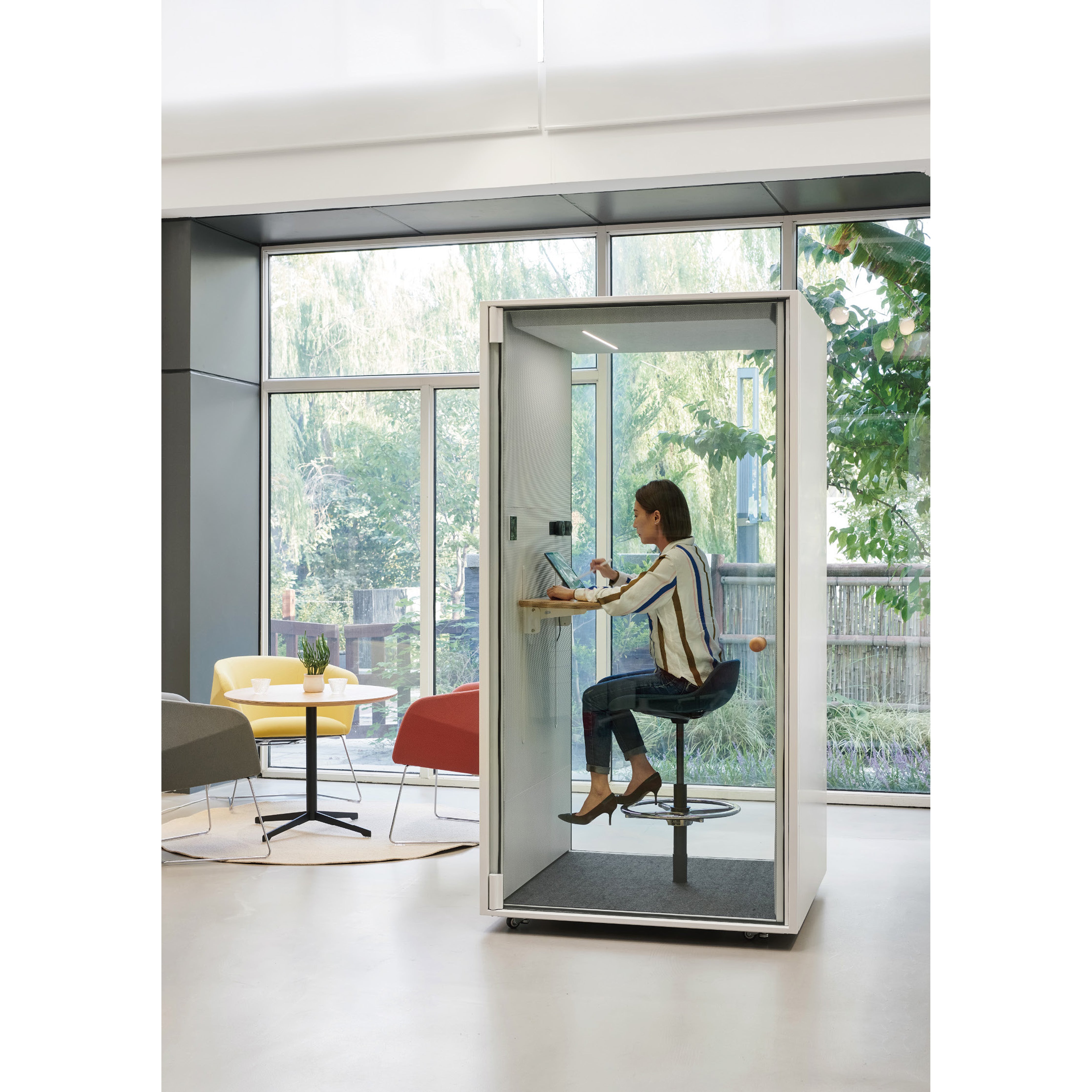 PISTRO - Telephone Booth