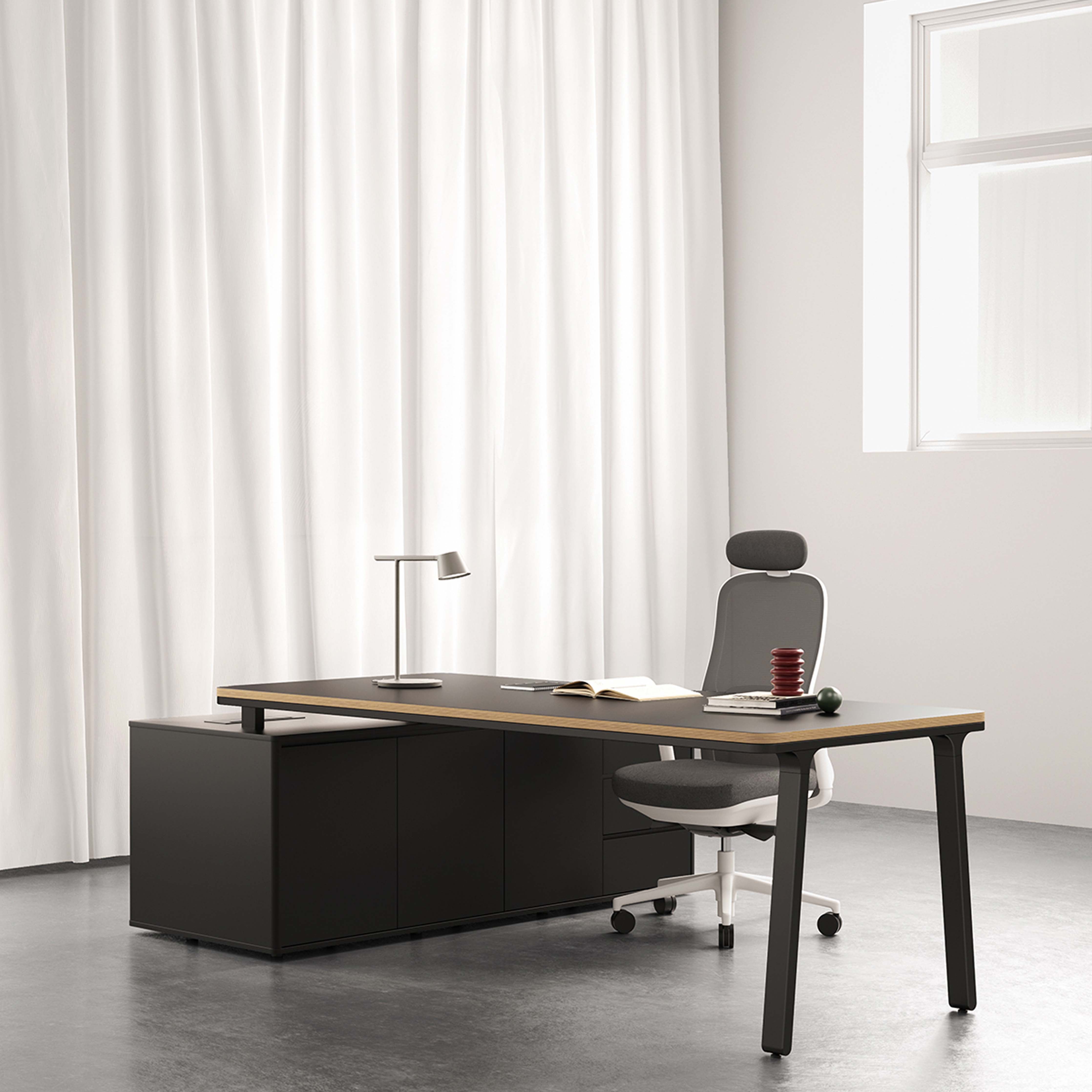 Volta - Executive Table