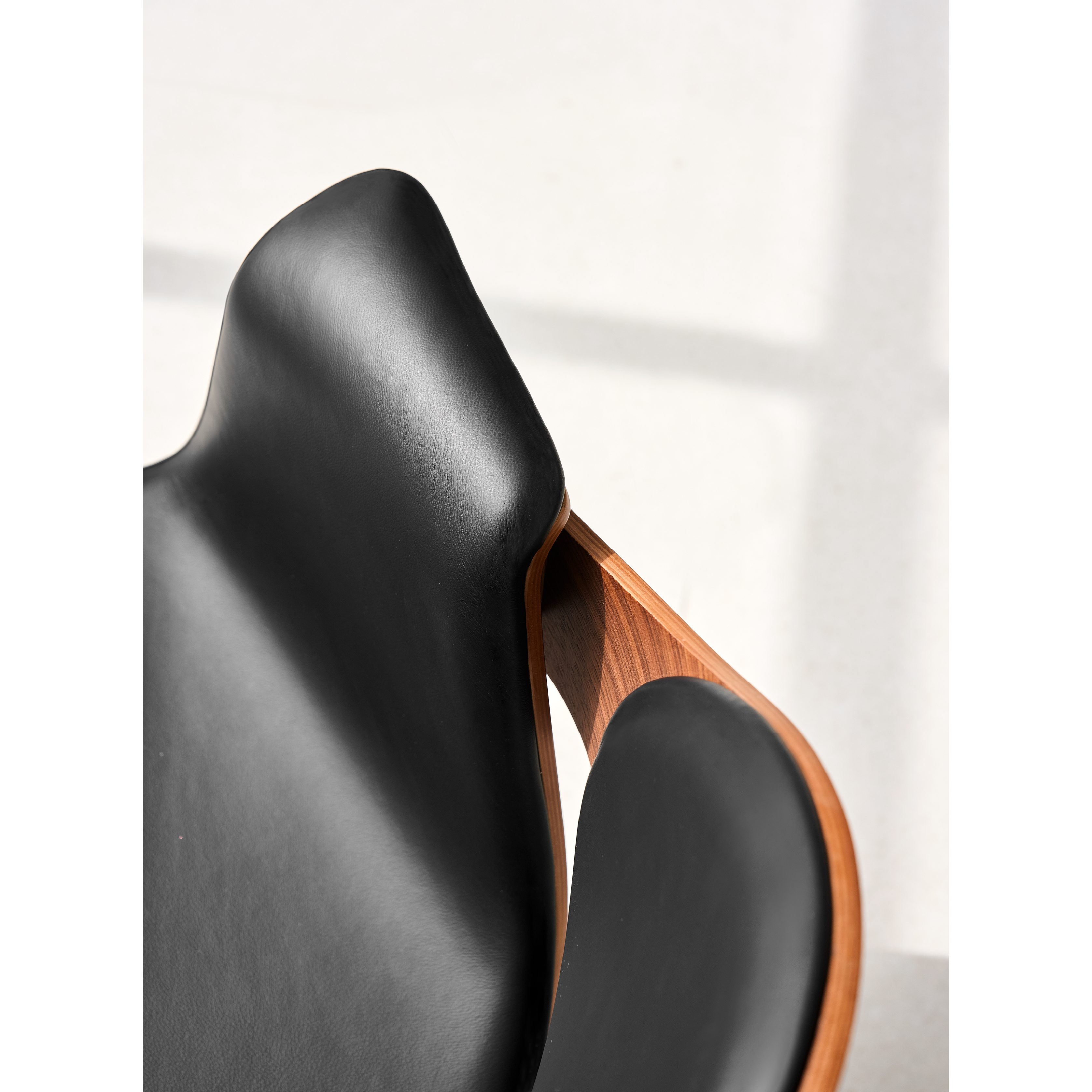 ZEVI - Office Chair