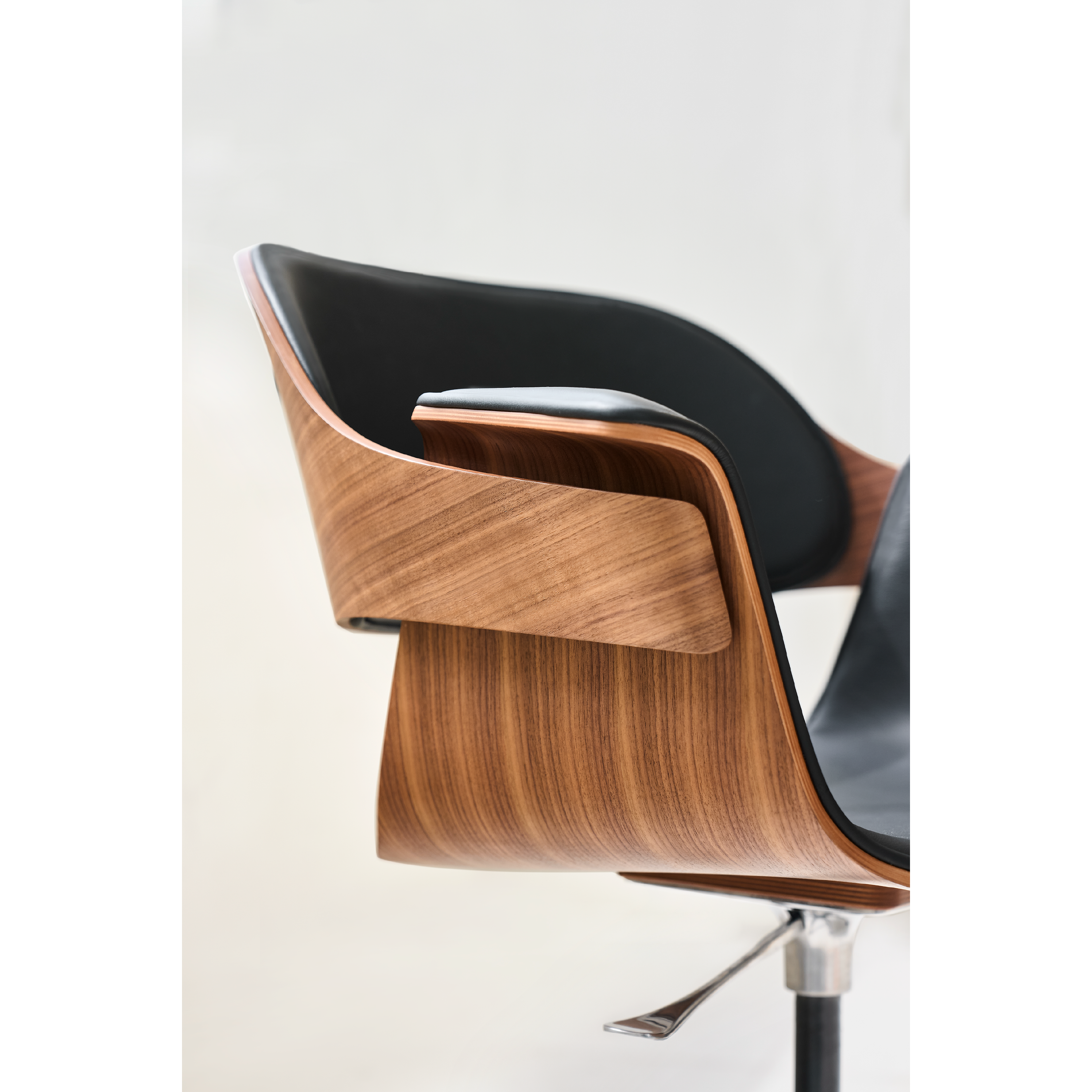 ZEVI - Office Chair