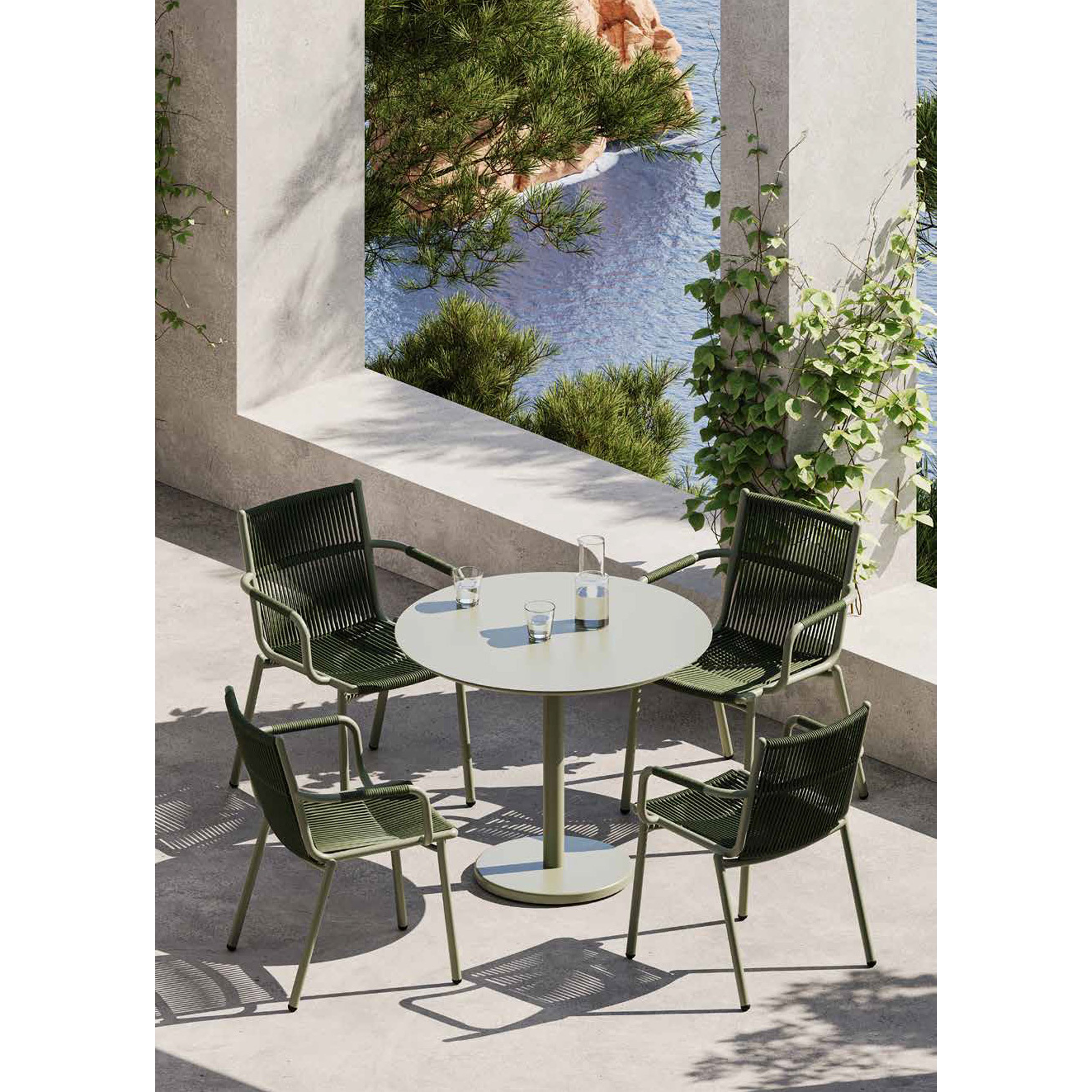 Bergen - Outdoor Round Dining Table