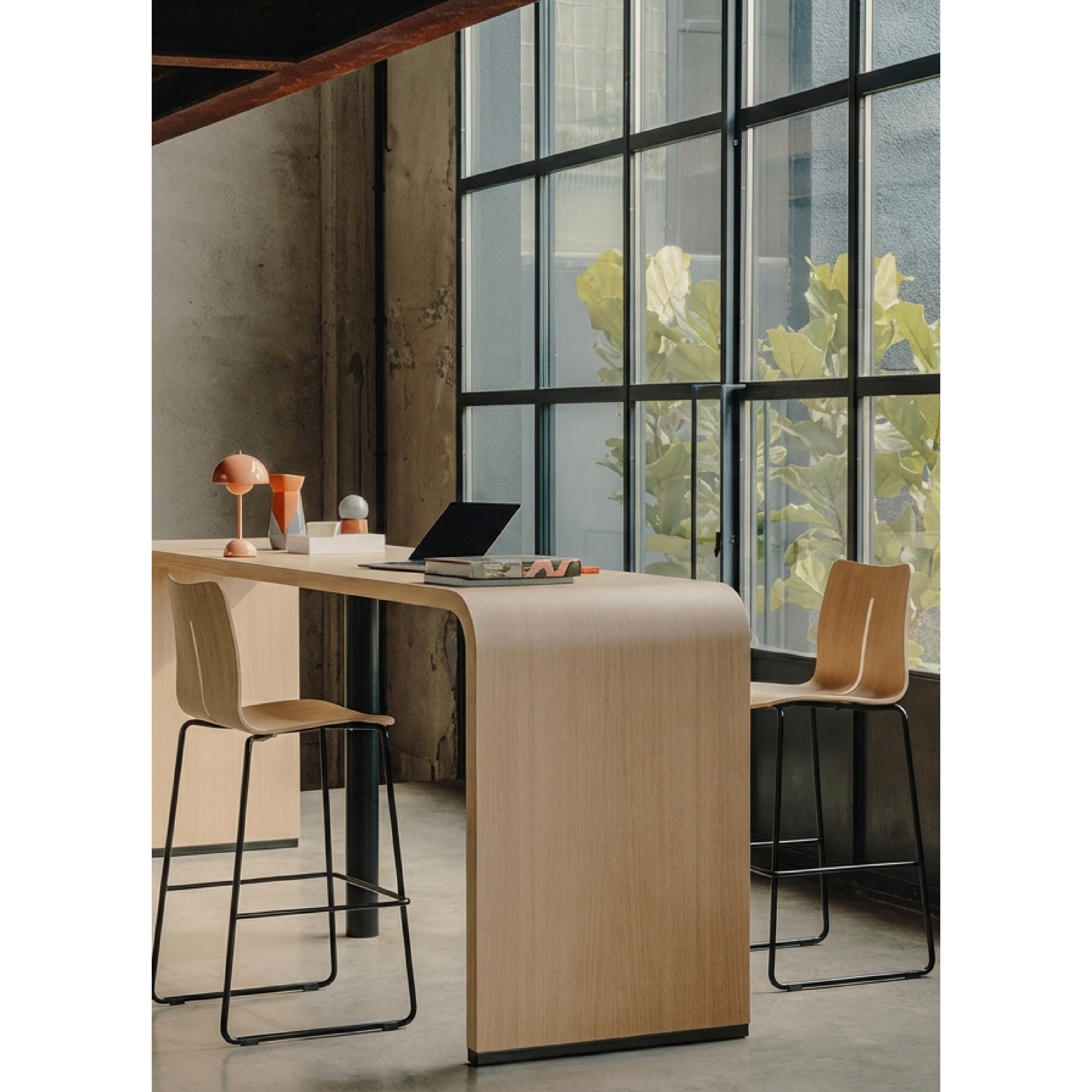 Crane - Bar Chair