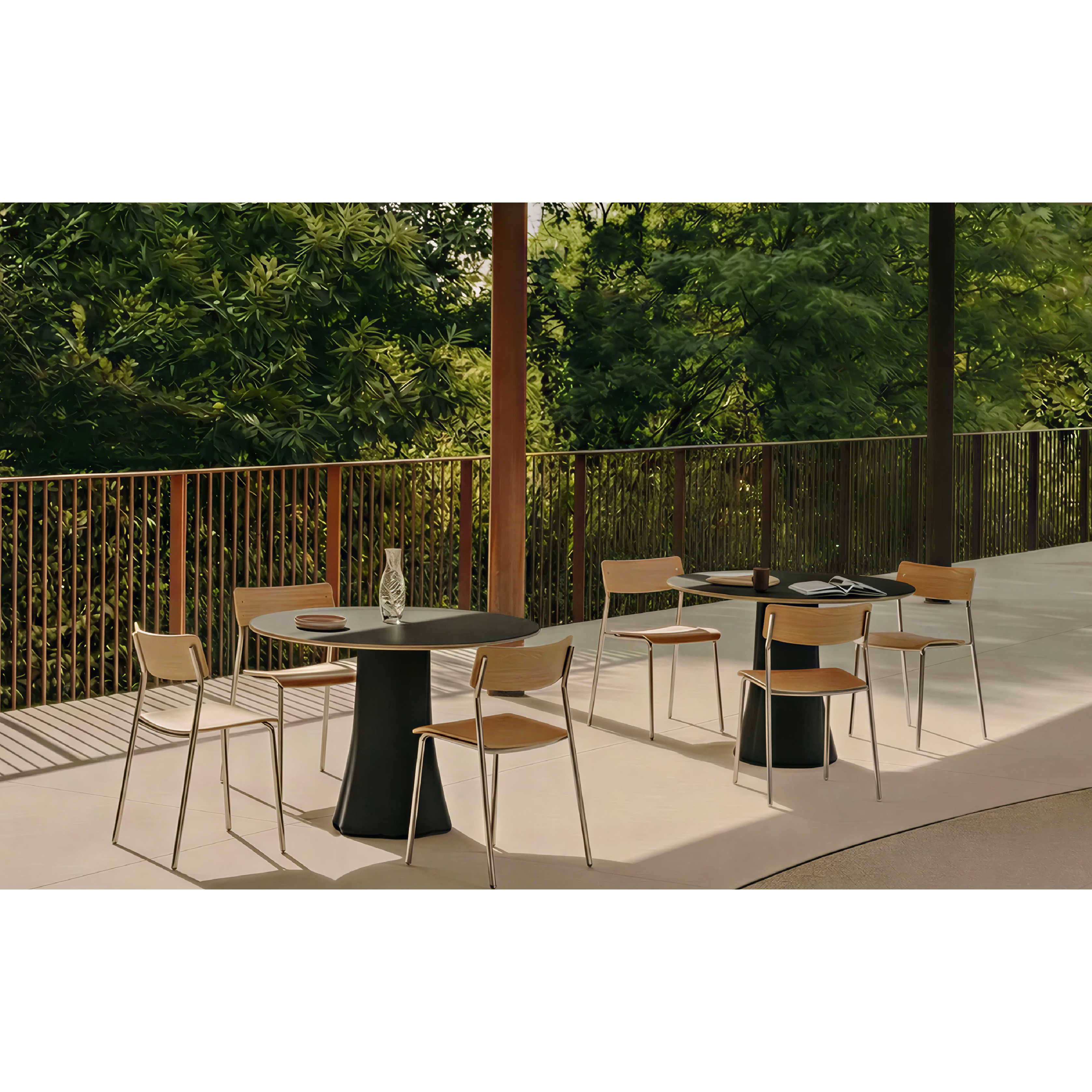 Trunk - Dining Table