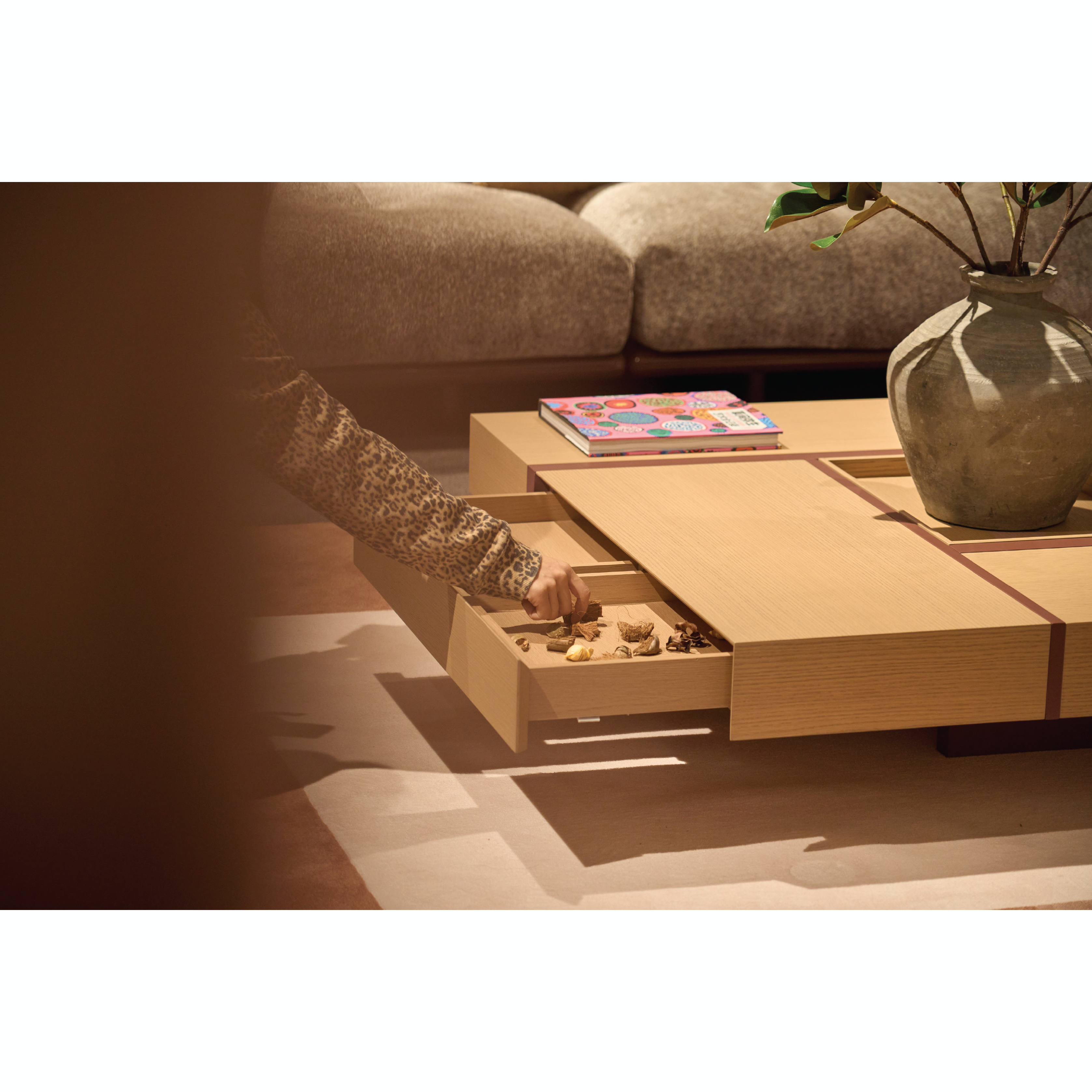 Fova - Coffee Table