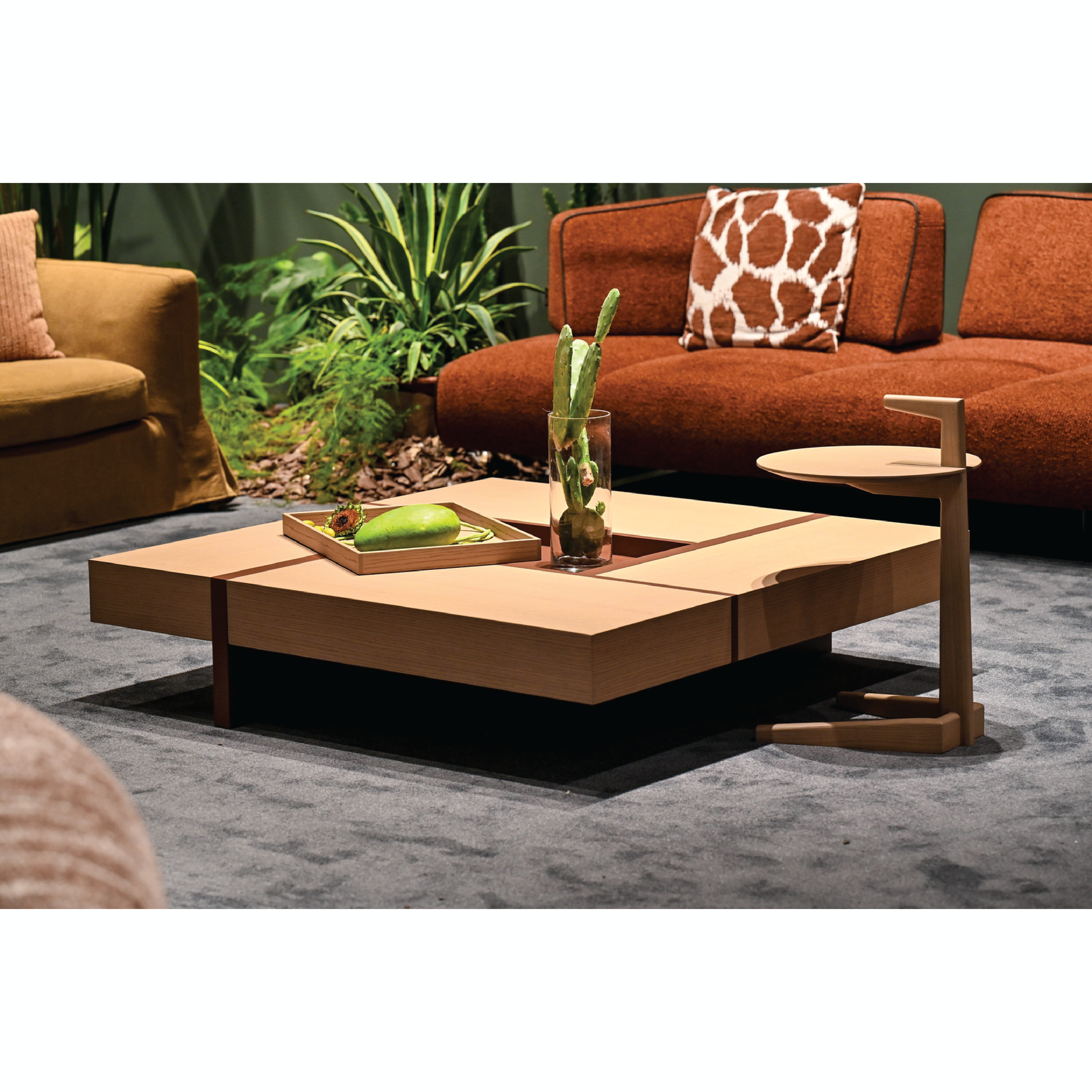 Fova - Coffee Table