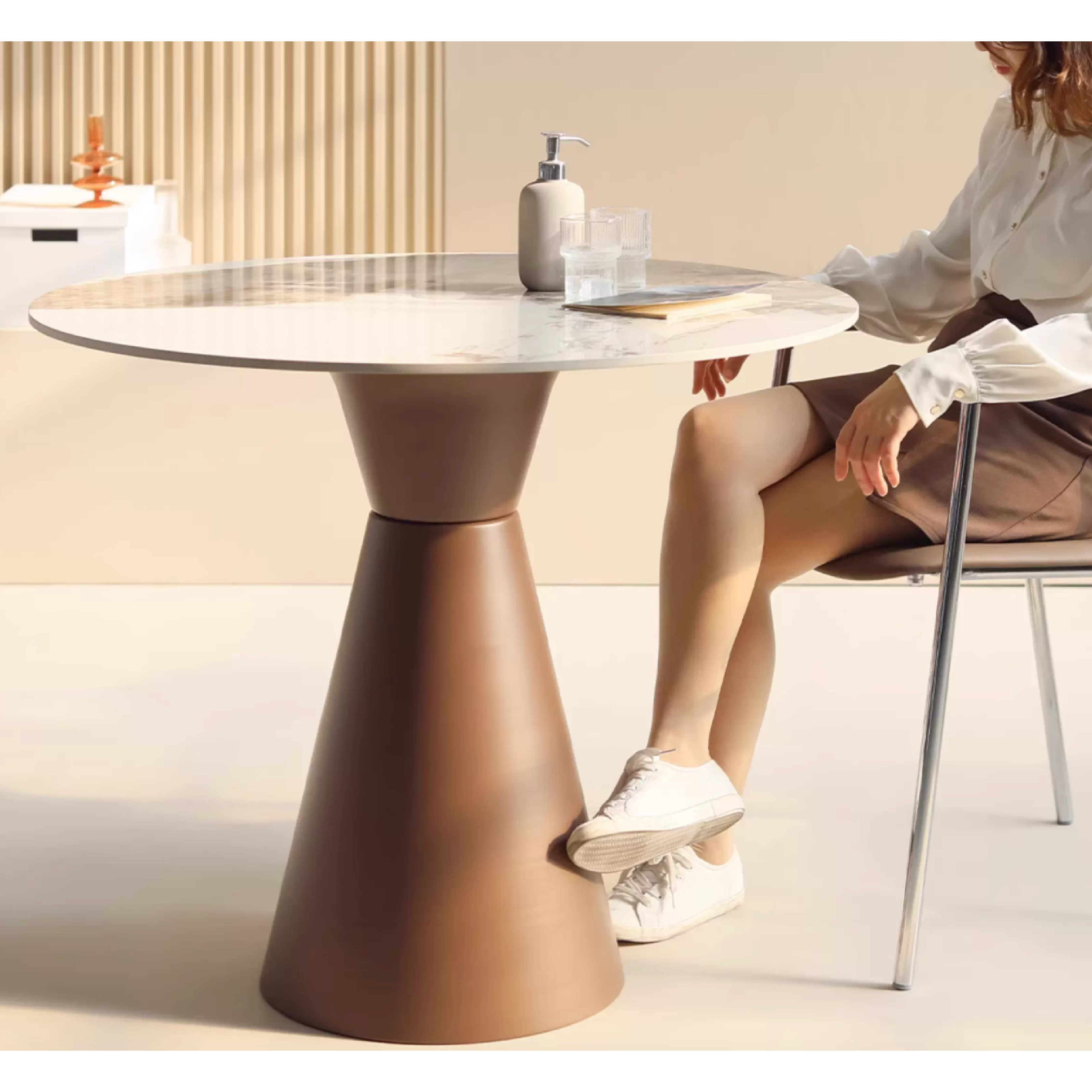 6.0 Dining Table (Dia600-1200mm)