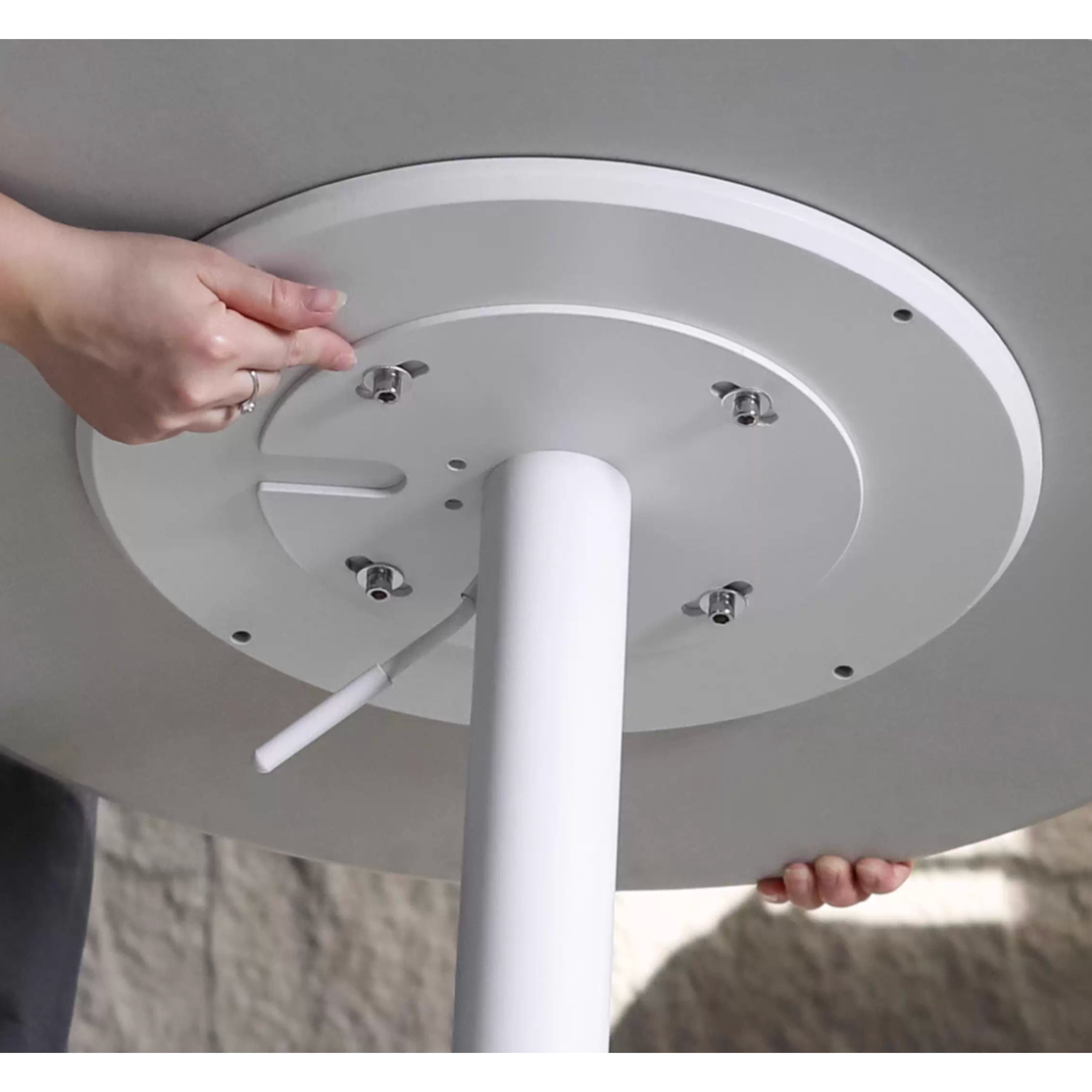 DRIP - Height Adjustable Bar Table