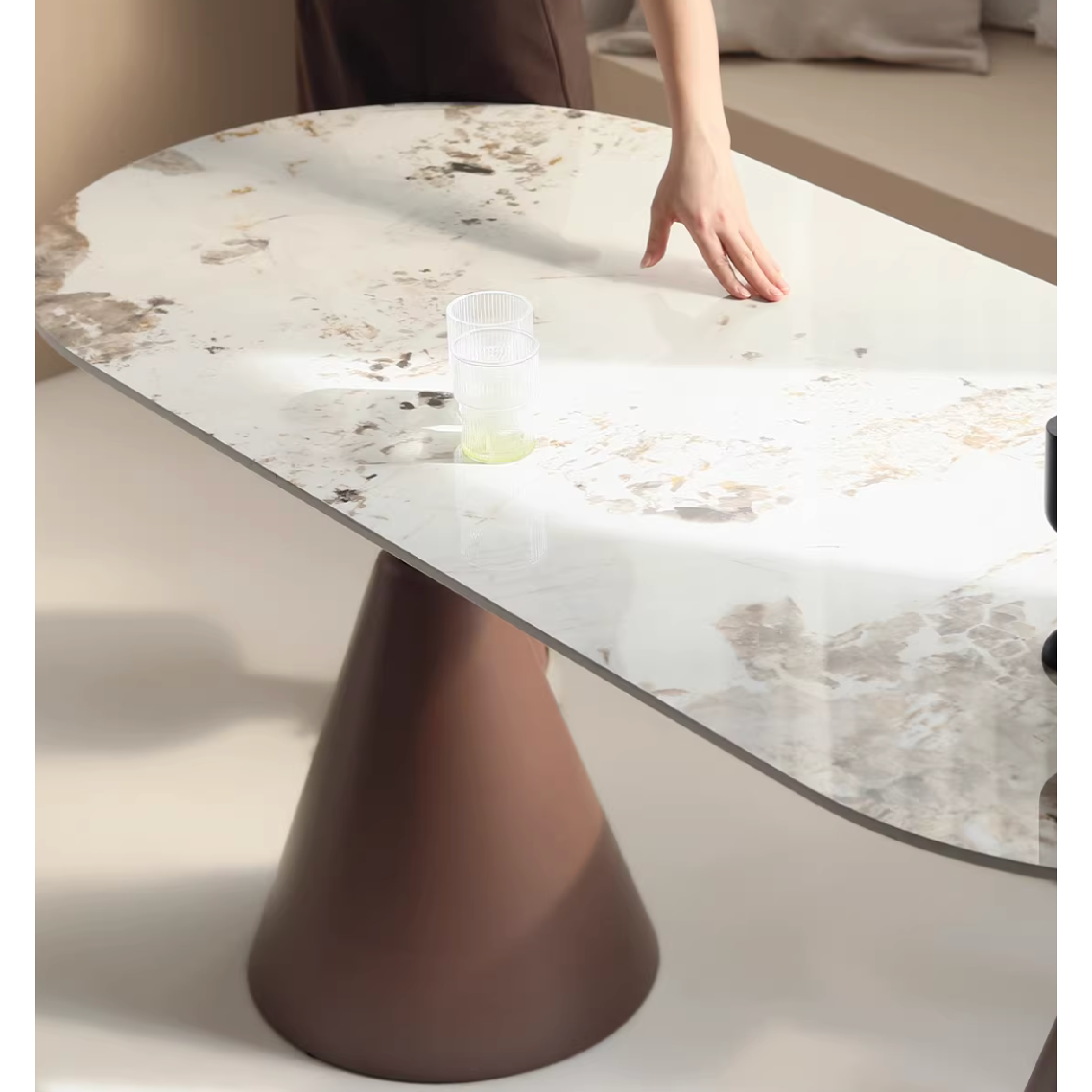 4.0 Long Table
