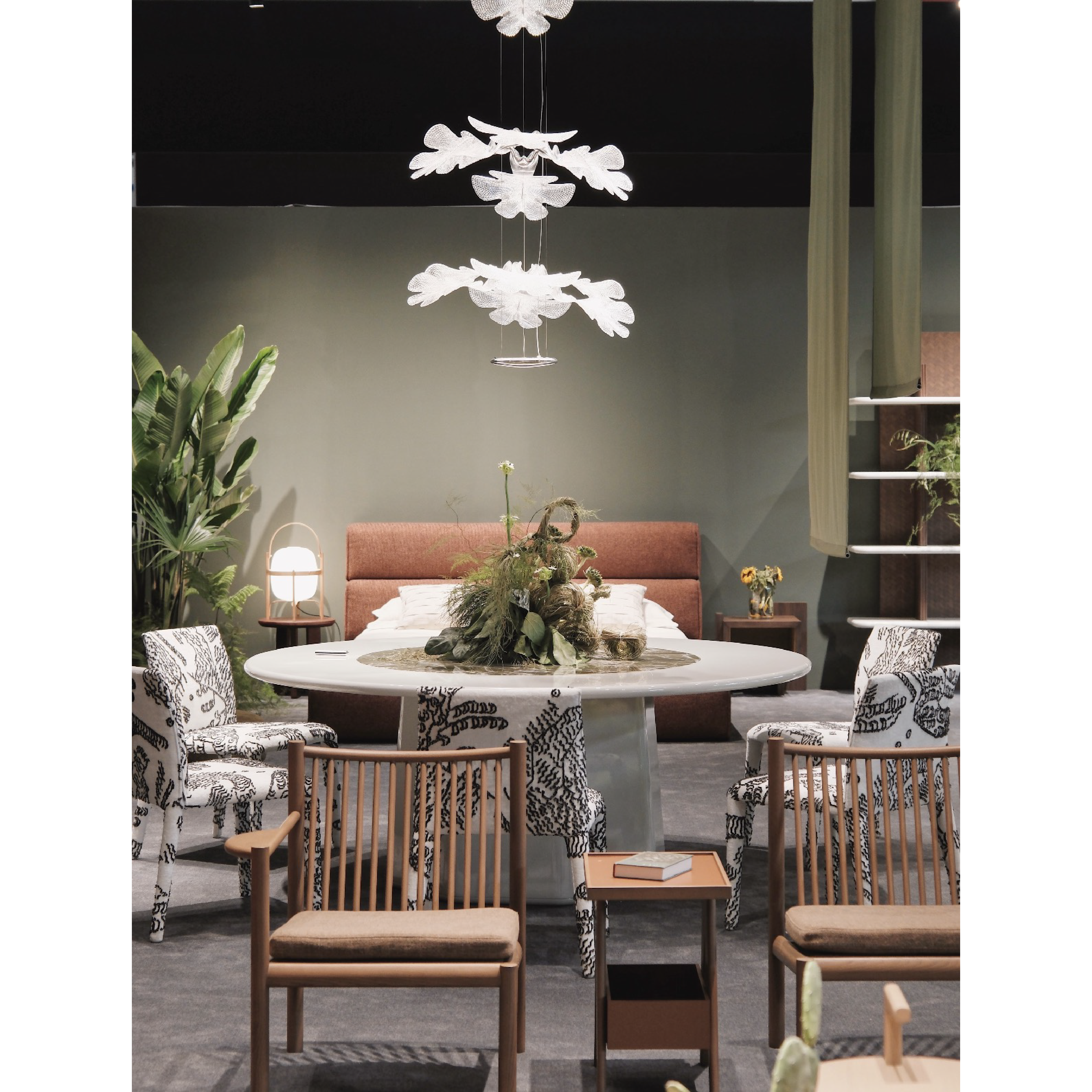 Abride - Lounge Chair