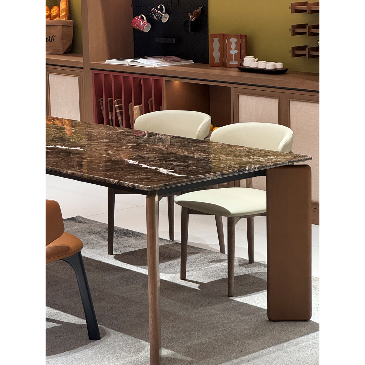 Bart - Dining Table