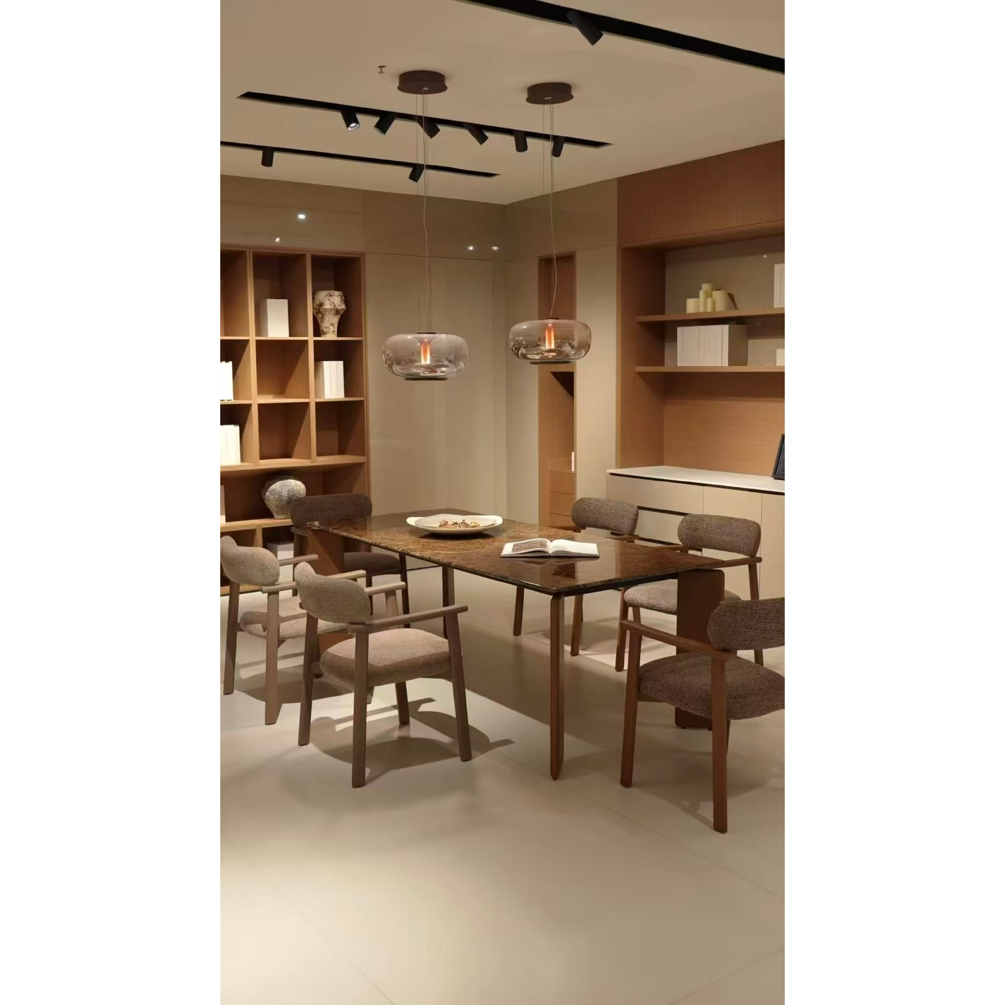 Fehn - Dining Chair