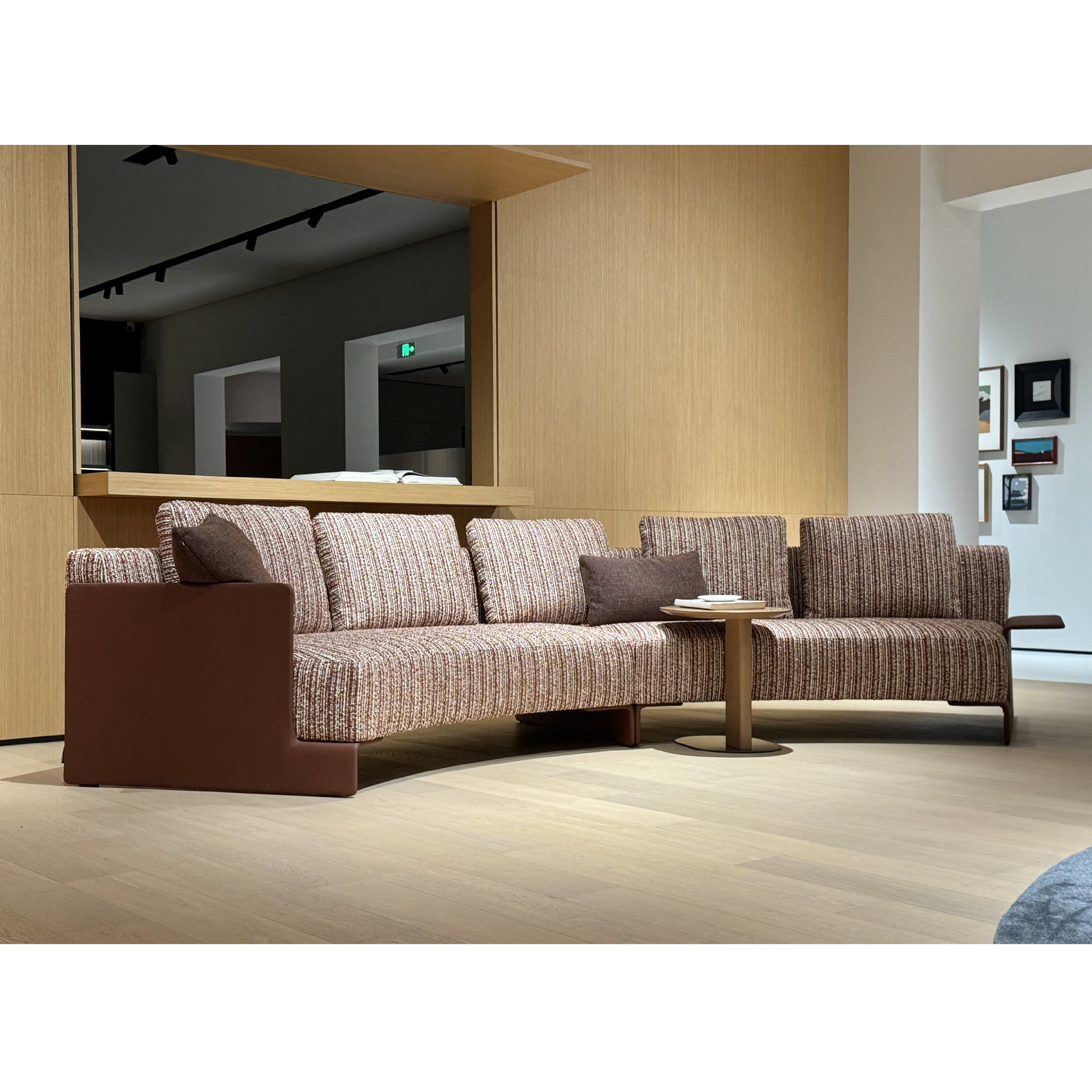 Hutten - Modular Sofa