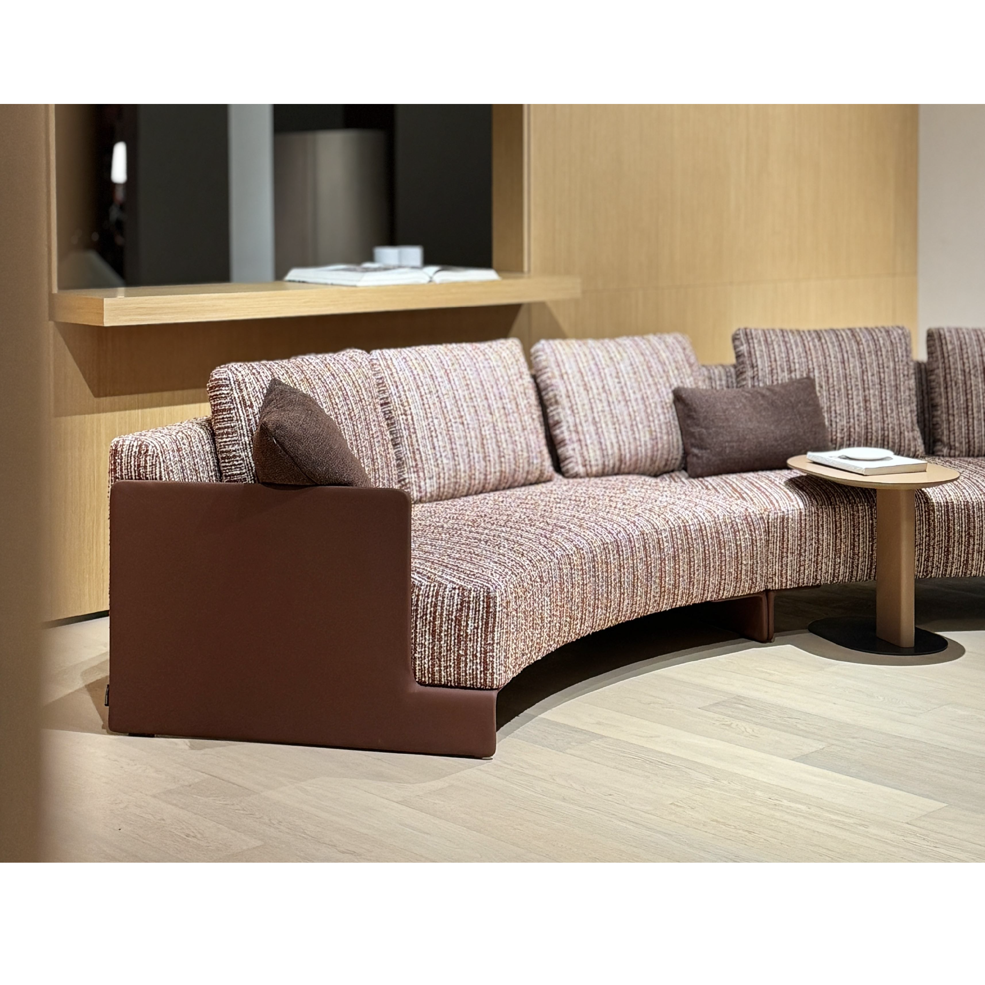Hutten - Modular Sofa