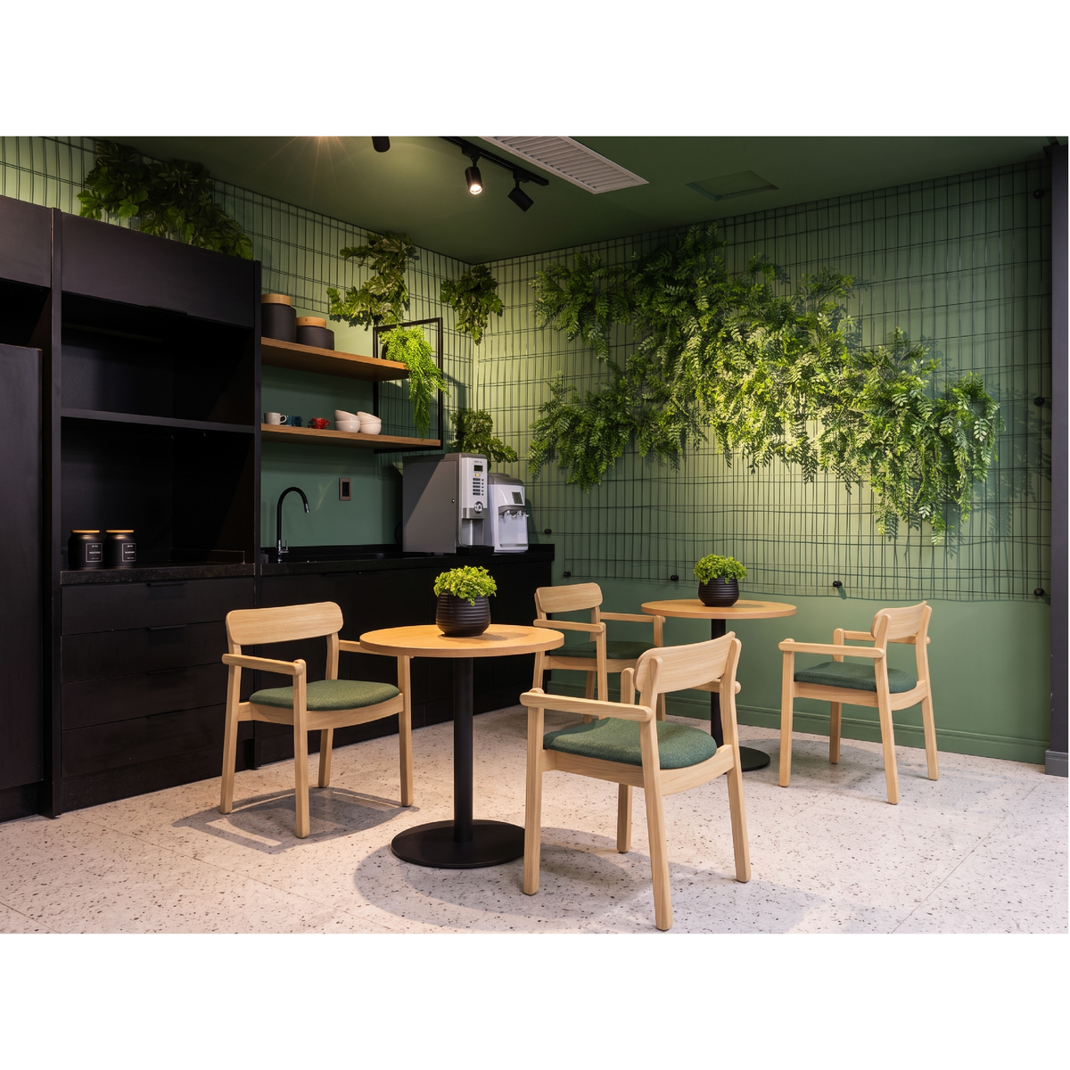 Roun - Dining Chair