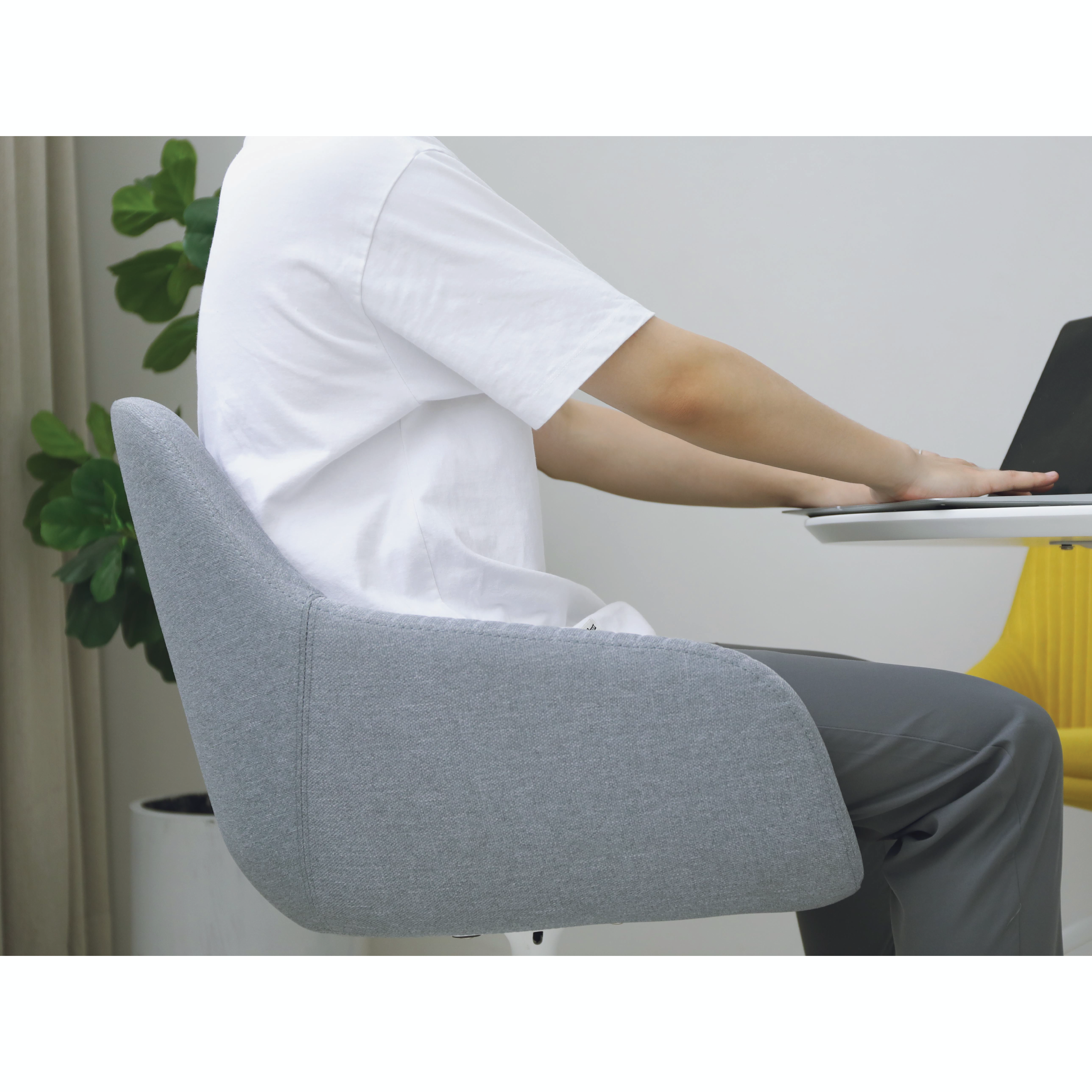 SYNK - Lounge Chair