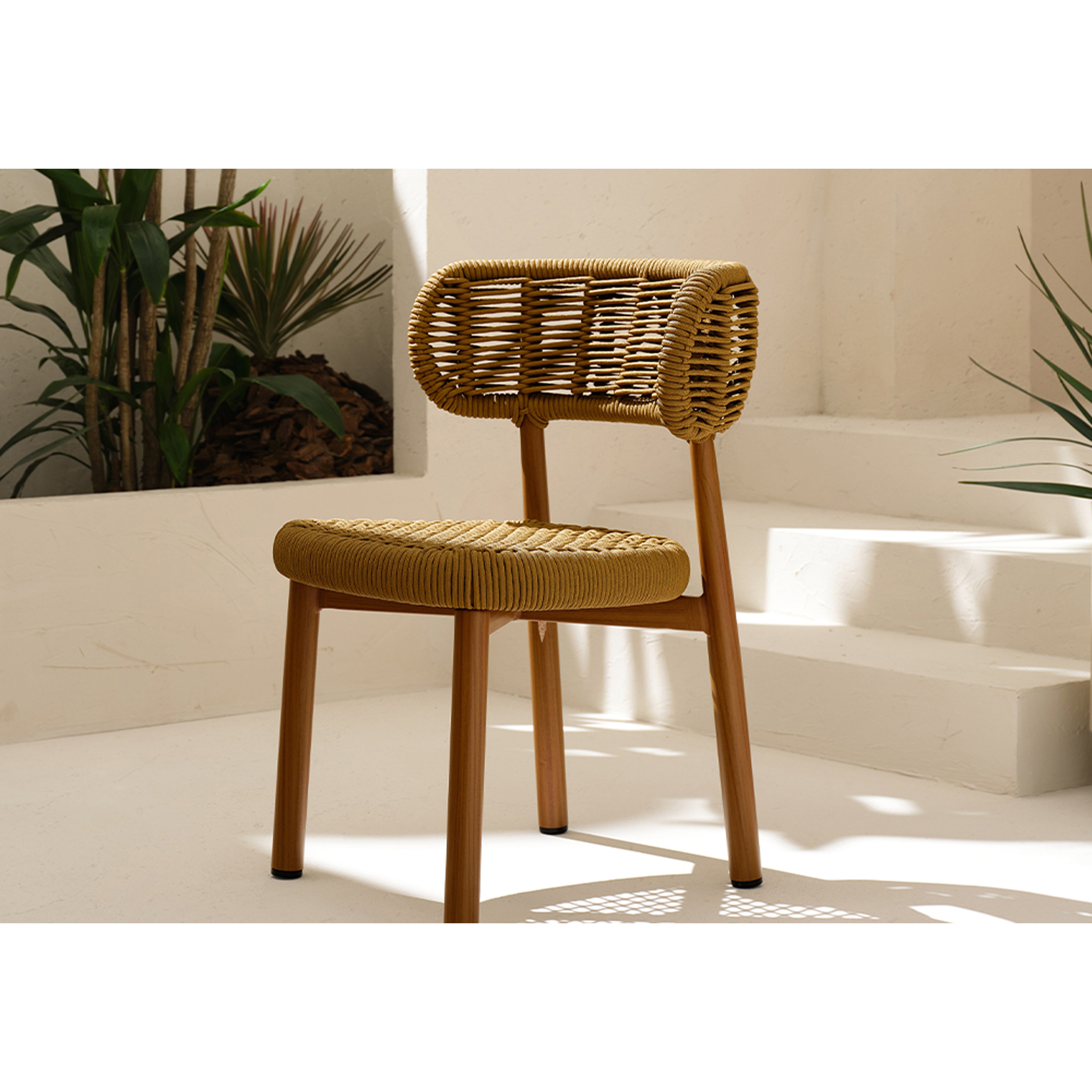 Shell - Outdoor Dining Chair