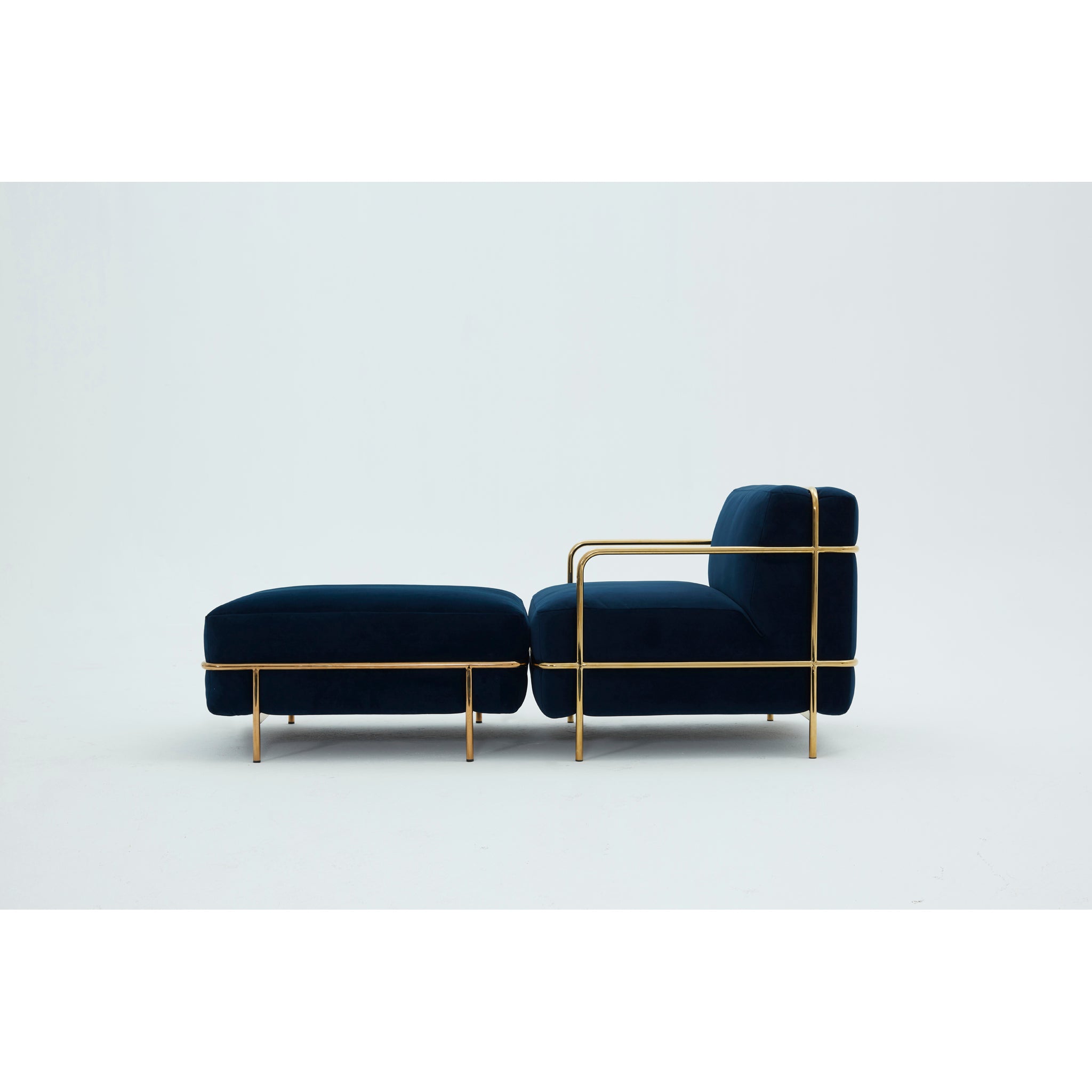 Corbu - Lounge Chair