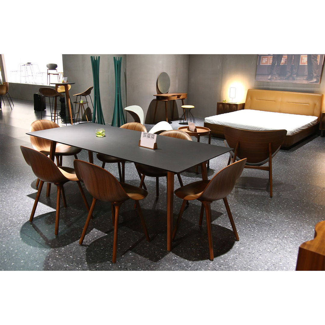 Daisy - Long Table
