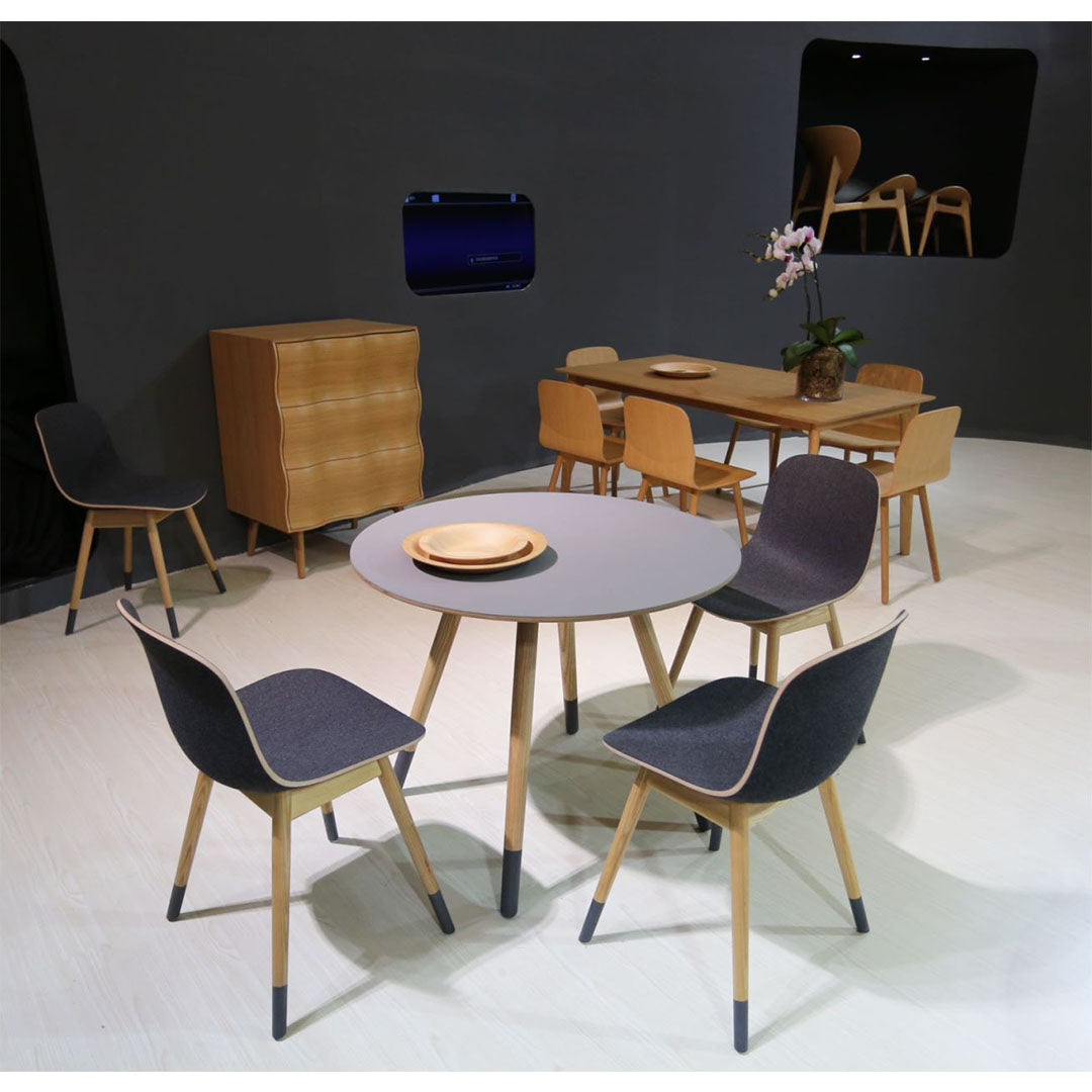 T8 - Table